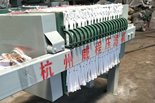 好色先生视频黄色滤板行动迟缓的原因是什么